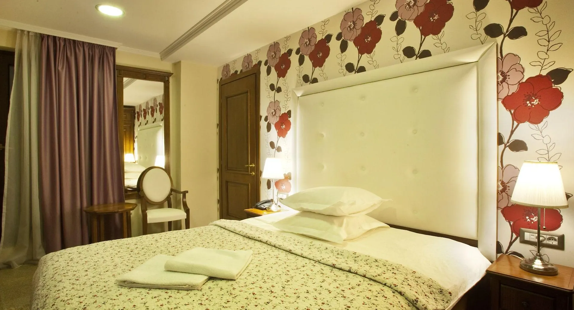 Hotel Decebal Bucharest Romania