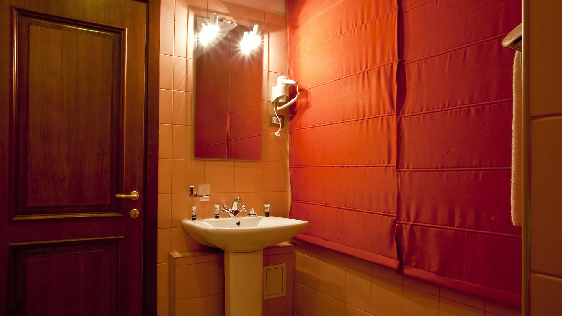 Hotel Decebal Bucharest