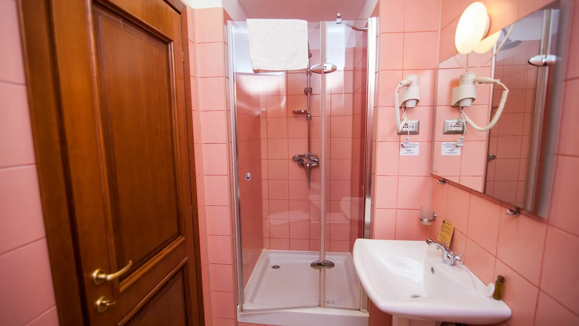 Hotel Decebal Bucharest